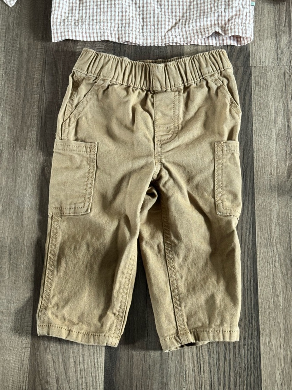 Carter's Pink Plaid Top with Tan Cargo Pants Kids Matching Set - Picture 3 of 4